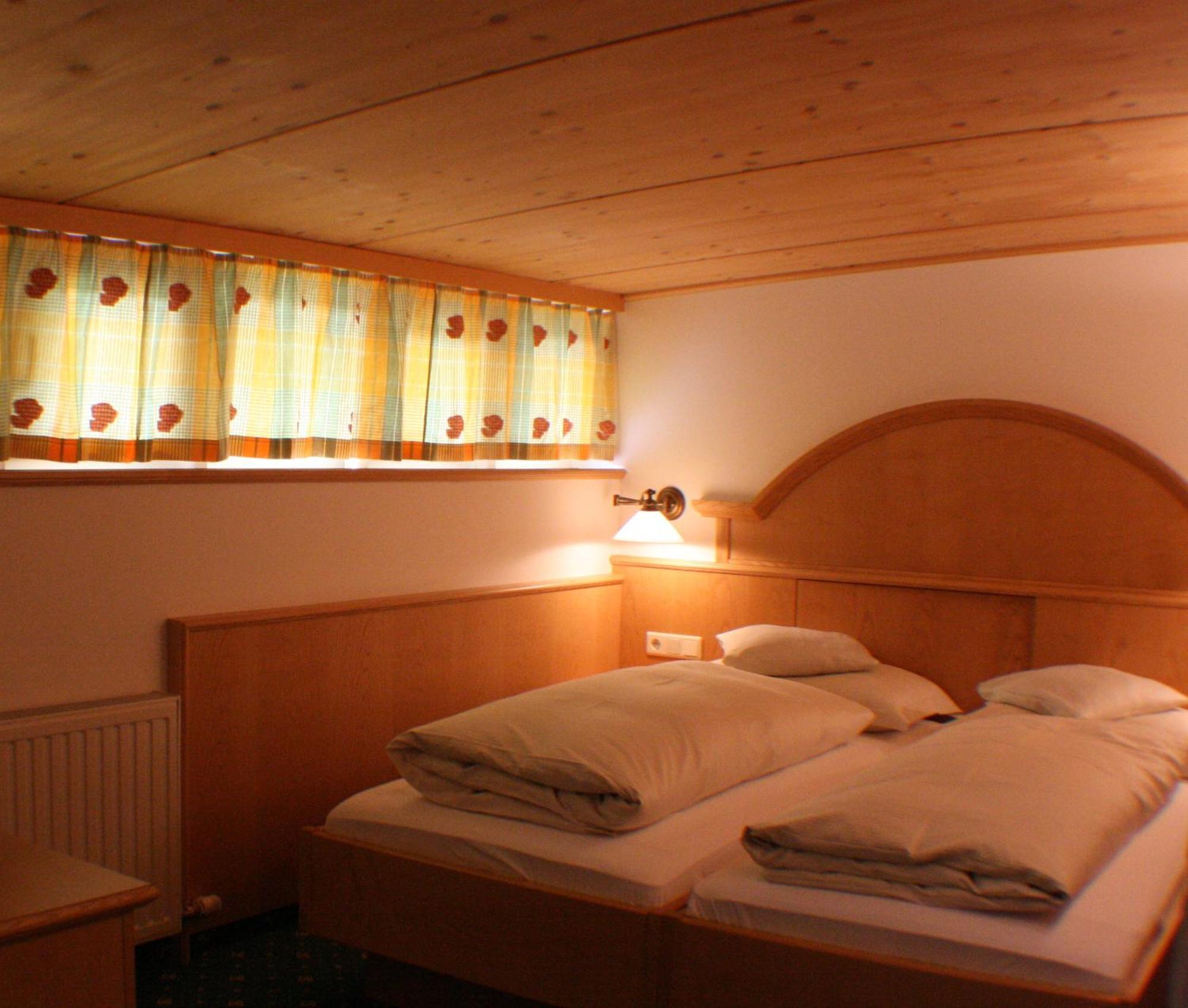 Hotel Garni Laerchenhof Lech am Arlberg Exterior foto