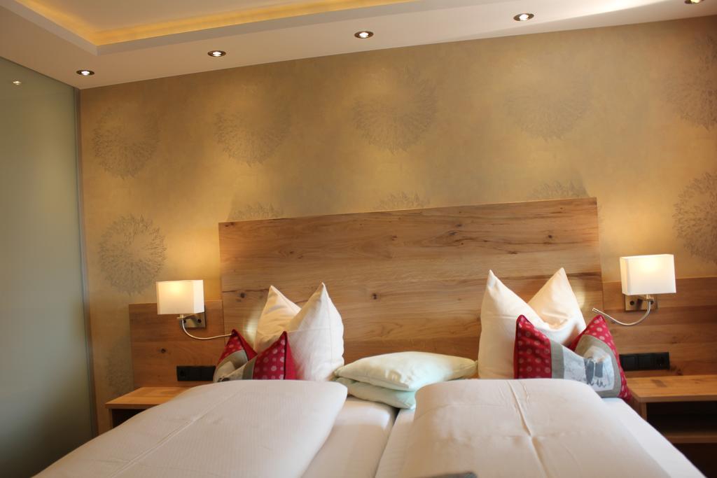 Hotel Garni Laerchenhof Lech am Arlberg Habitación foto