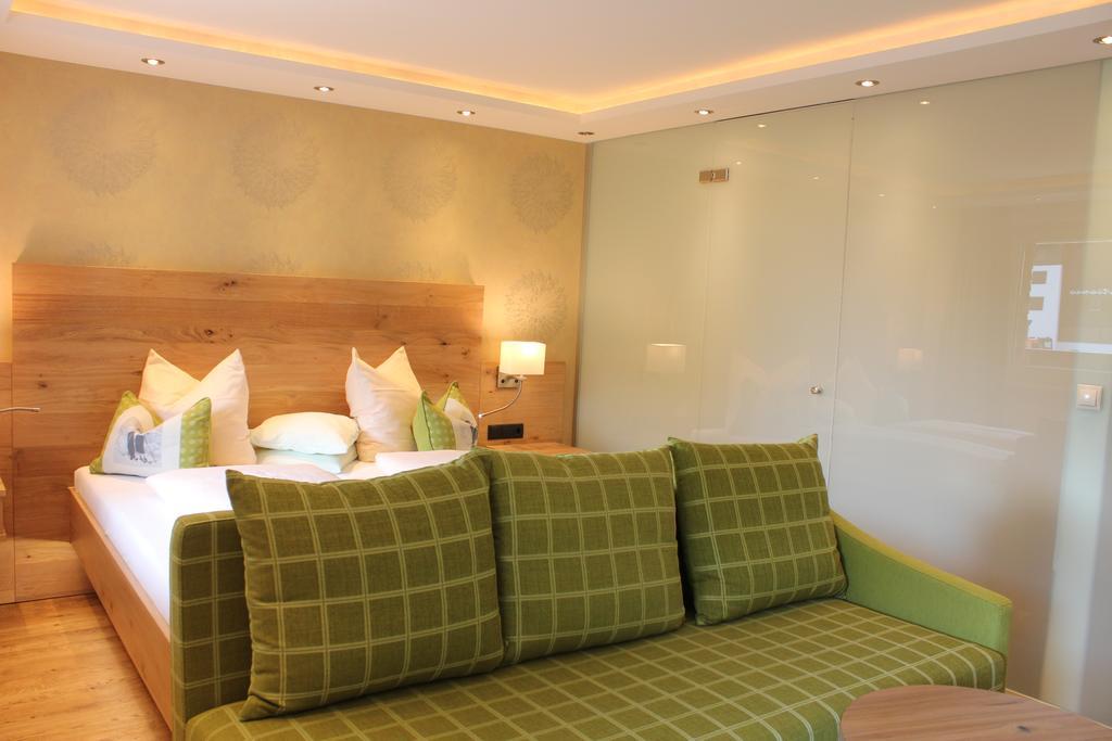 Hotel Garni Laerchenhof Lech am Arlberg Habitación foto